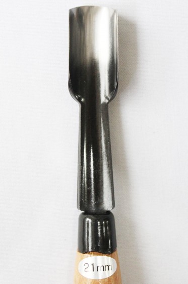 Wood Curving Tools: Wood Pecker Circular 21mm