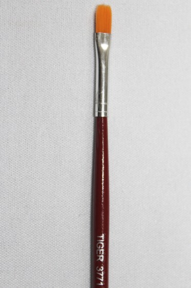 Tiger TOP Brush: 377 Nylon Flat 1