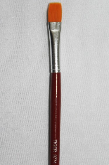 Tiger TOP Brush: 377 Nylon Flat 4
