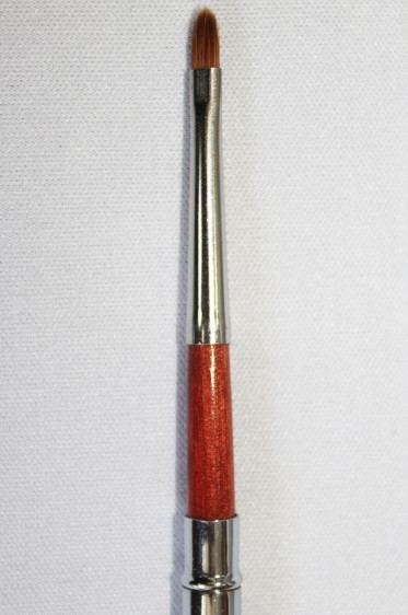 XDT Quality Brush: Kolinsky Travel Brush Triangle Tip 1/8"