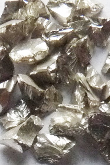 Clear & Metallic Grit: Deco Nuggets Silver Coarse Grit 4.4oz (125g)