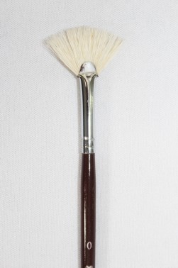 XDT Quality Brush: 646 Fan Brush 0