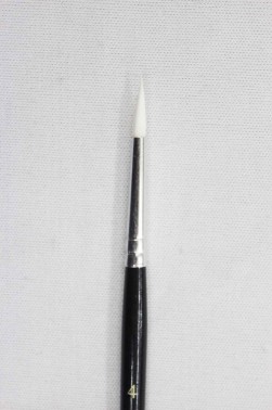 Berkeley Brush: 888 Pointed Round 4