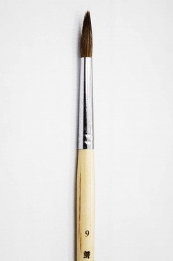 XDT Quality Brush: 966 Kolinsky Hair  Round 9