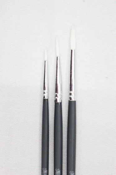 Winsor & Newton Foundation Brush Pack: Acrylic Brush Pack 01 Short Handle