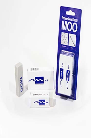 Professional Charcoal: Professional Charcoal Moo Eraser Medium