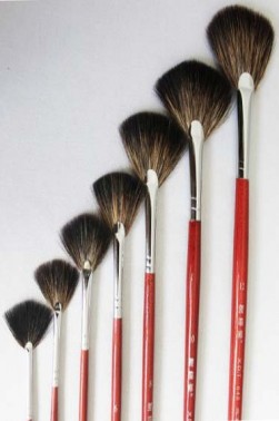 XDT Quality Brush: 648 Mongoose Fan Brush Set