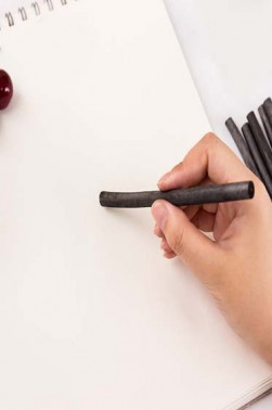 Maries Willow Charcoal 10mm