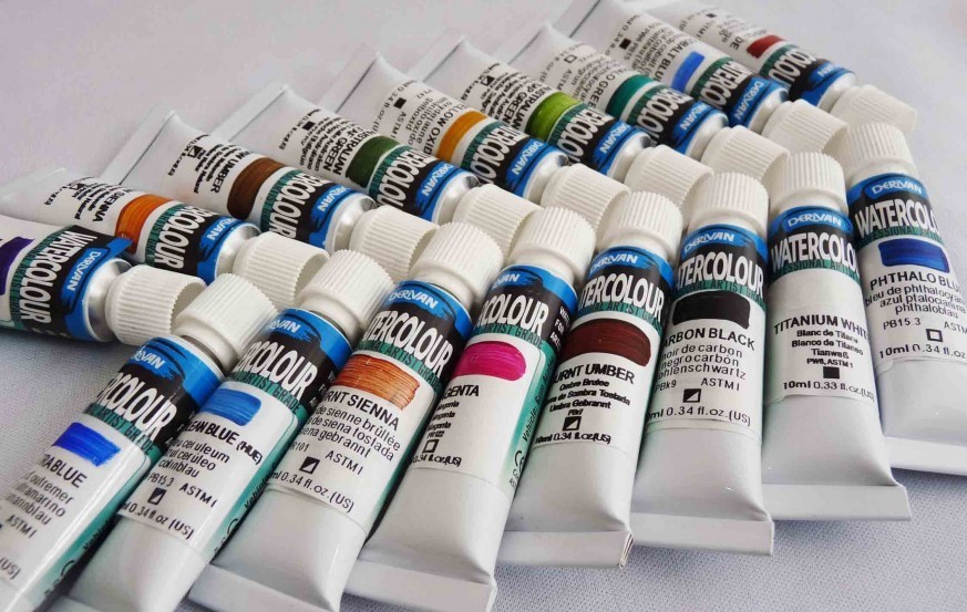 DERIVAN ARTIST WATERCOLOR PAINTS